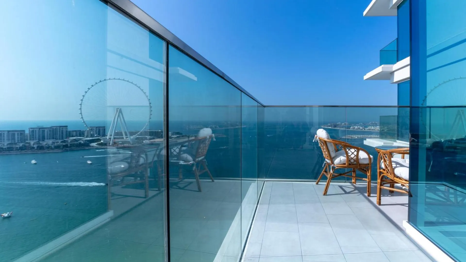 La Vie, Jbr Private Beach, Private Parking And Pool Dubaj