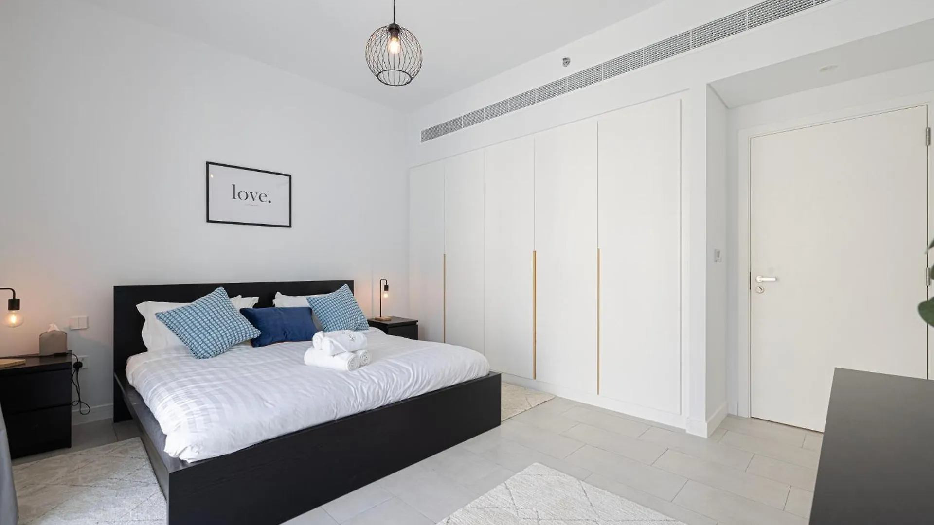 La Vie, Jbr Private Beach, Private Parking And Pool Dubaj